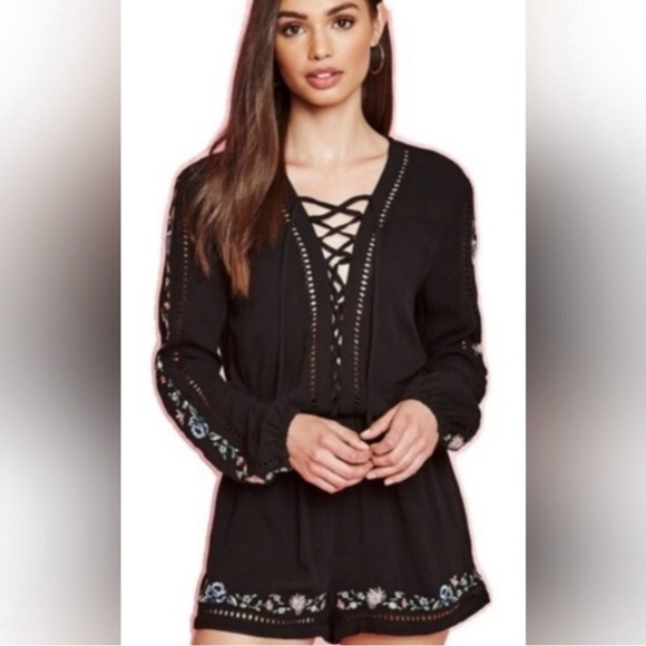Kendall & Kylie Pants - Kendall & Kylie Romper Small Black Pink Blue Floral Embroidered Lace Up Short